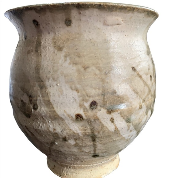 Art Pottery Round Vase - Picture 1 of 4